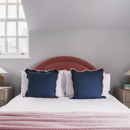 Crescent Retreat Апартаменты